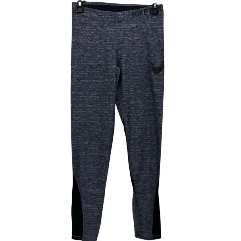 NIKE PRO 